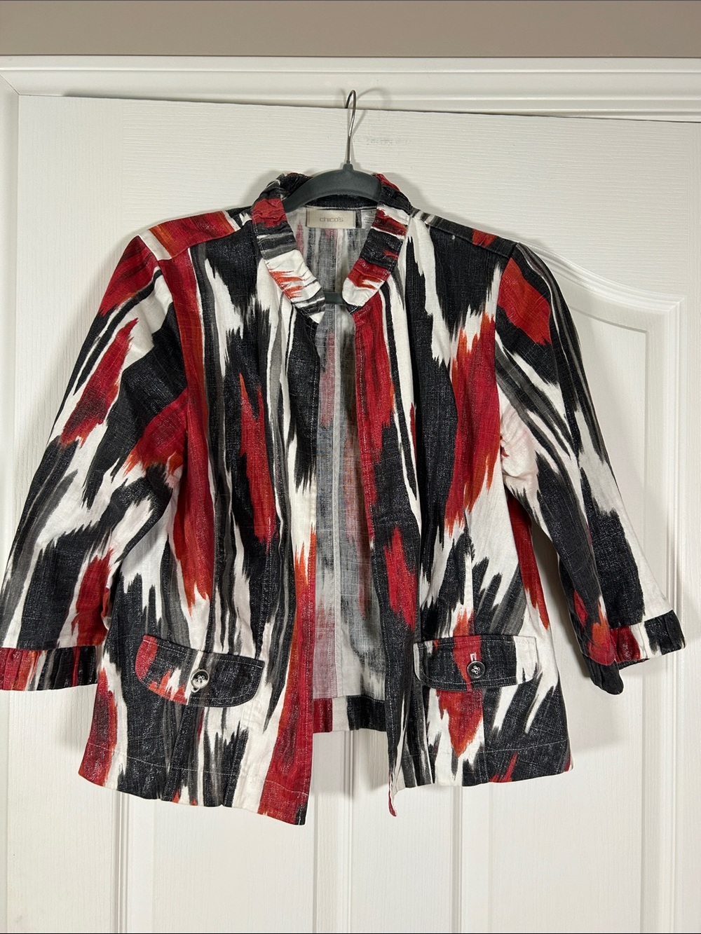 Vintage Chico's Red Black White Brushstroke Open-Front Blazer size 8/Chico’s 1